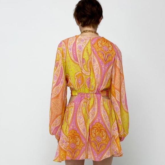 Zara Cut-out printed dress - Picture 2 of 10